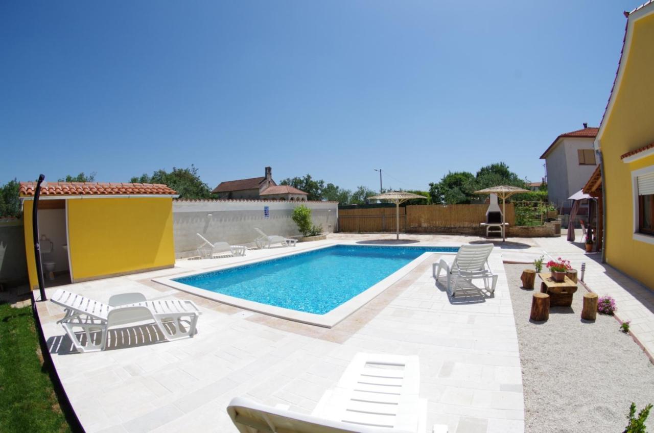 House Oliva, Sveti Kirin Villa Svetvincenat Exterior photo