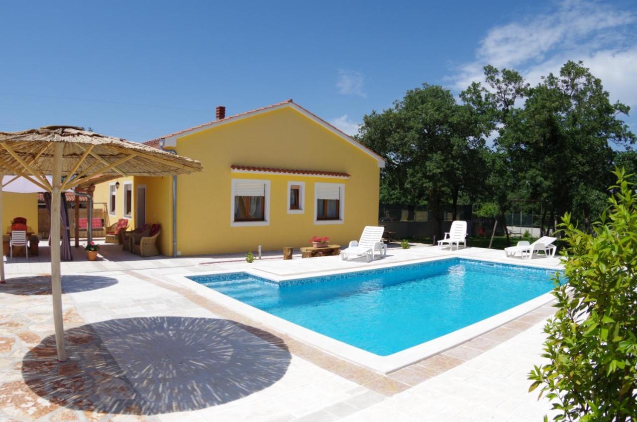 House Oliva, Sveti Kirin Villa Svetvincenat Exterior photo